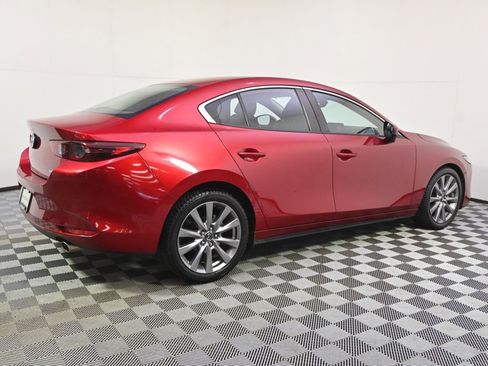 Used 2019 MAZDA MAZDA3 AWD Sedan w/ Select Package image 7