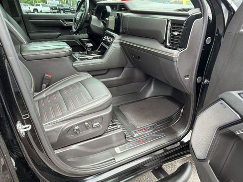 Used 2024 GMC Sierra 1500 AT4X AWD/4WD image 17