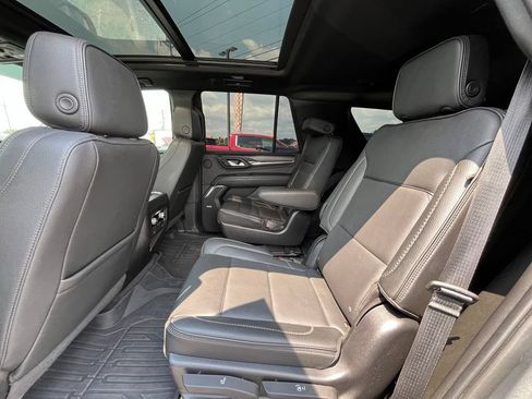 Used 2022 GMC Yukon Denali AWD/4WD image 39