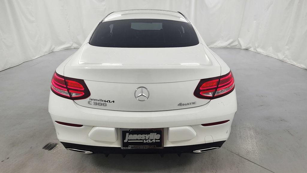 Used 2023 Mercedes-Benz C 300 4MATIC Coupe w/ AMG Line image 4