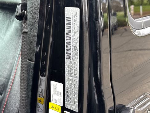 Used 2019 Jeep Wrangler Unlimited Rubicon w/ Steel Bumper Group image 57