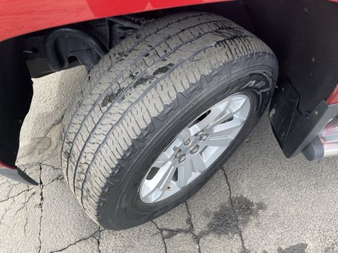 Used 2015 Chevrolet Colorado LT w/ LT Convenience Package image 11