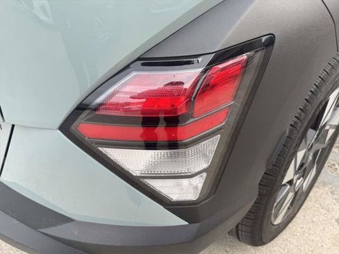 Used 2024 Hyundai Kona SEL image 9