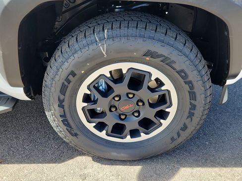 New 2026 Toyota 4Runner TRD Off-Road Premium image 14