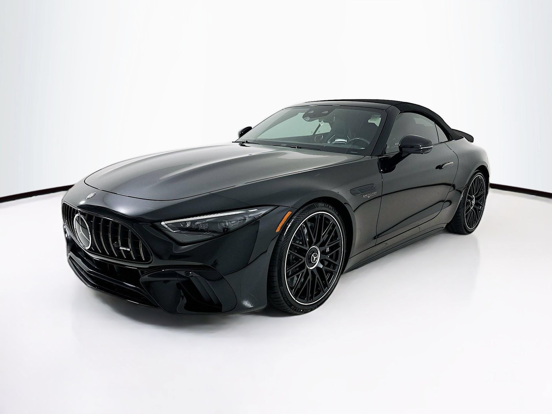 New 2026 Mercedes-Benz SL 63 AMG S e Performance 4MATIC image 3