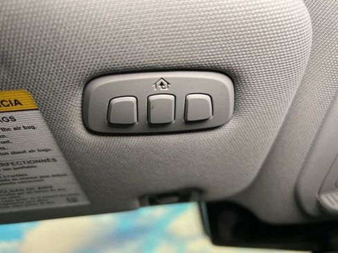 Used 2022 Ford Explorer Limited image 51