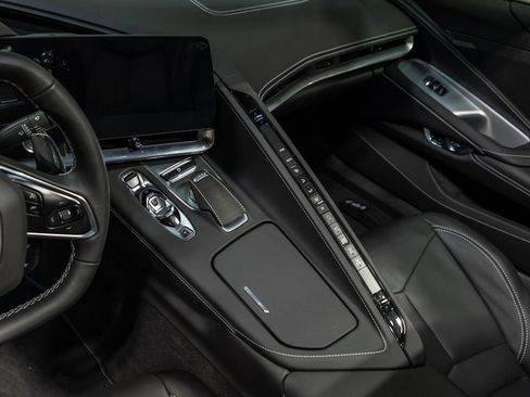 Used 2023 Chevrolet Corvette Stingray Coupe w/ Z51 Performance Package image 62