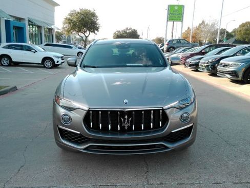 Used 2022 Maserati Levante GT image 3