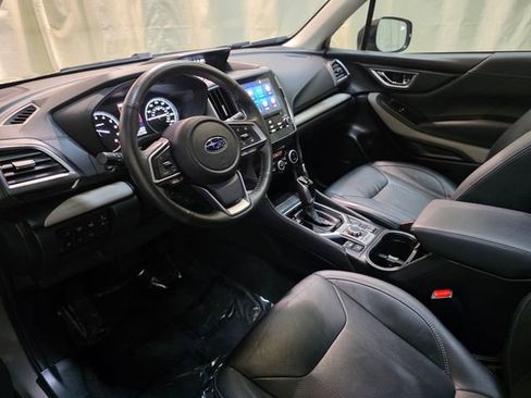 Used 2023 Subaru Forester Limited image 24