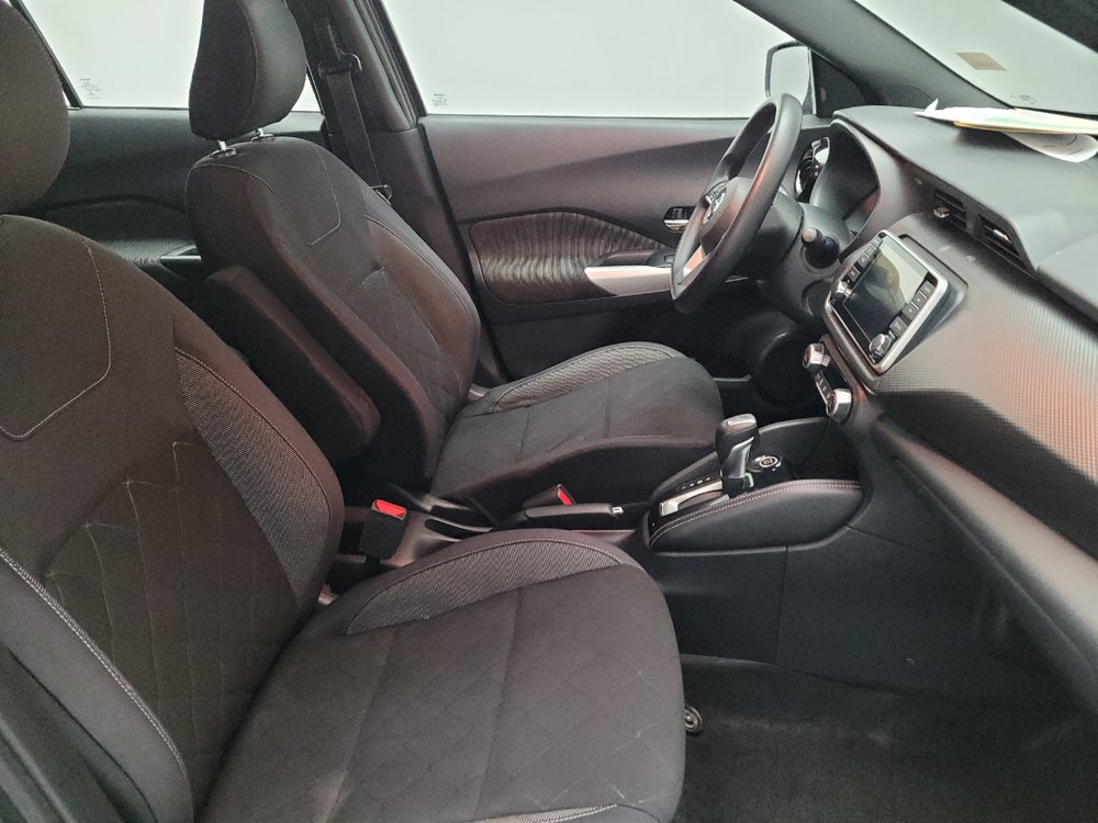 Used 2019 Nissan Kicks SV FWD image 21