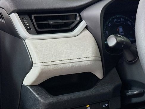 Used 2024 Toyota RAV4 XLE image 20