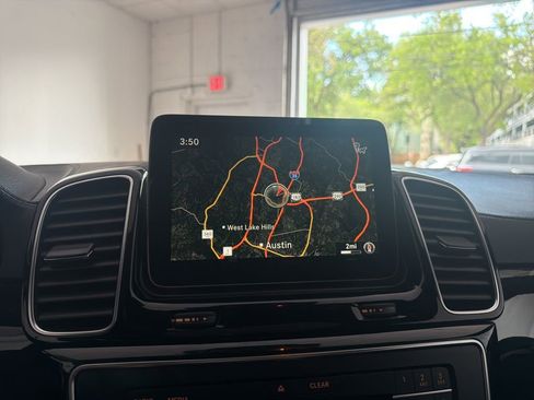 Used 2017 Mercedes-Benz GLS 450 4MATIC image 36