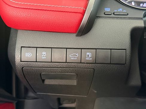 Used 2022 Toyota Camry XSE FWD image 17