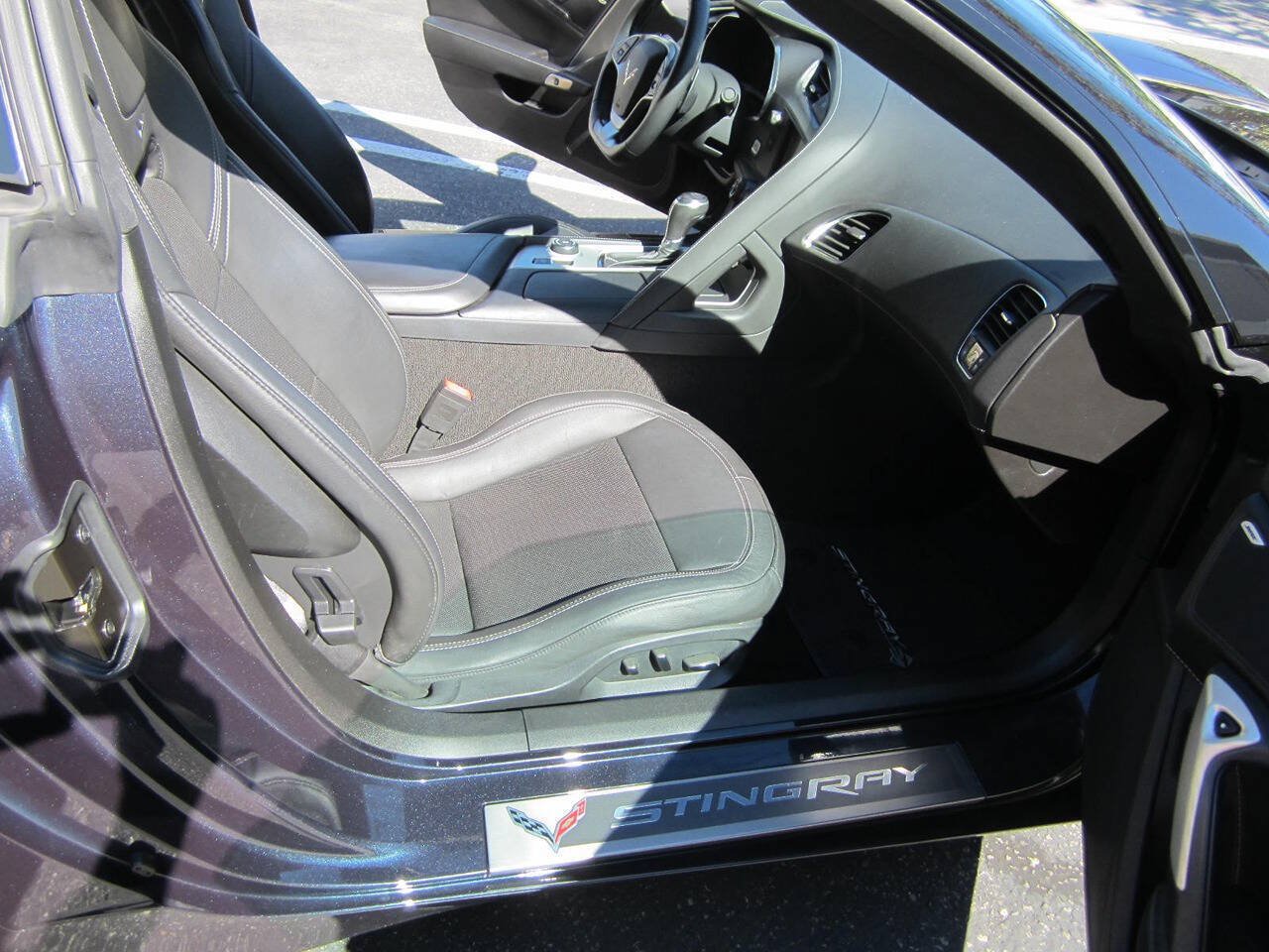 Used 2016 Chevrolet Corvette Stingray Coupe w/ 3LT Preferred Equipment Group RWD image 16