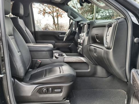 Used 2022 GMC Sierra 2500 Denali image 29