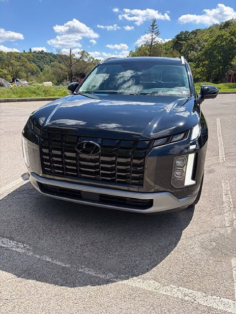 Used 2024 Hyundai Palisade Limited AWD/4WD image 1