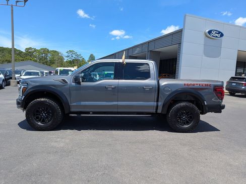 Certified 2025 Ford F150 Raptor AWD/4WD image 7