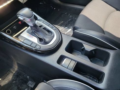 Used 2022 Kia Forte GT-Line w/ GT-Line Technology Package FWD image 17