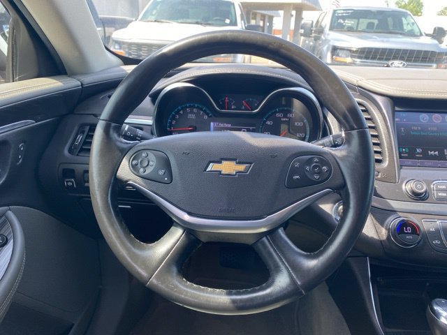 Used 2018 Chevrolet Impala LT w/ LT Convenience Package FWD image 15