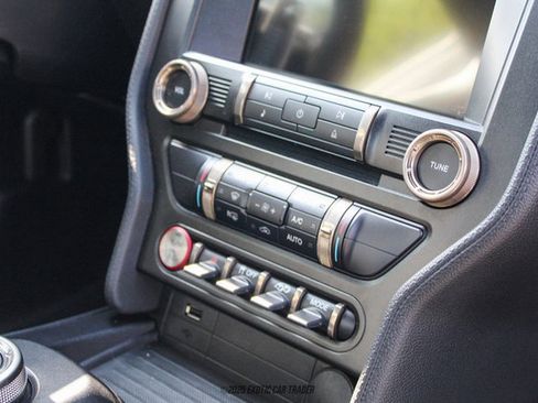 Used 2022 Ford Mustang Shelby GT500 w/ Carbon Fiber Track Pack image 67