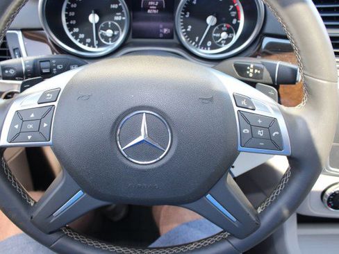 Used 2015 Mercedes-Benz ML 350 4MATIC image 18
