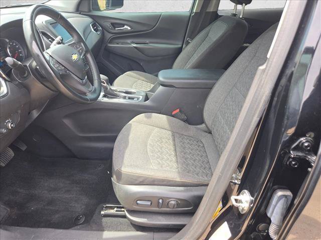Used 2024 Chevrolet Equinox LT FWD image 16