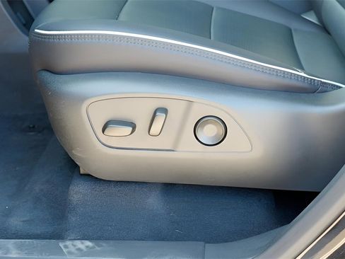 New 2026 GMC Acadia Denali w/ Super Cruise Package image 20