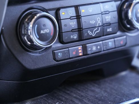 Used 2020 Ford F350 Lariat w/ Lariat Ultimate Package image 50