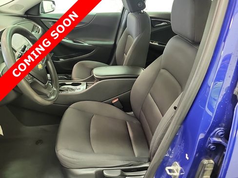 Used 2023 Chevrolet Malibu LS image 6