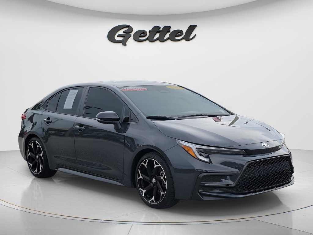Used 2025 Toyota Corolla FX w/ Convenience Package FWD image 3