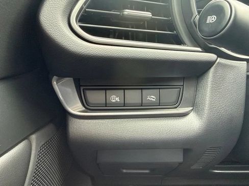 Used 2025 MAZDA CX-30 AWD 2.5 S w/ Select Sport Pkg image 19