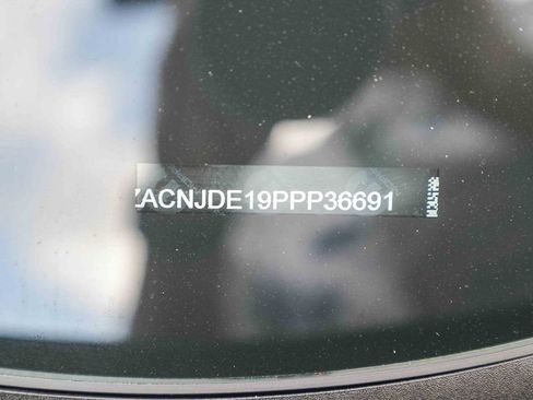 Used 2023 Jeep Renegade Altitude image 33