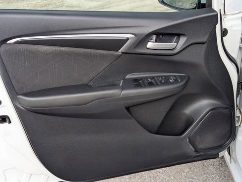 Used 2015 Honda Fit EX image 6