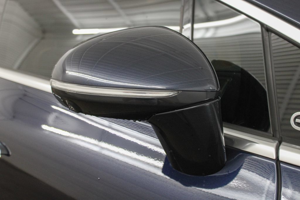 Used 2023 Mercedes-Benz EQS 580 4MATIC Sedan image 13
