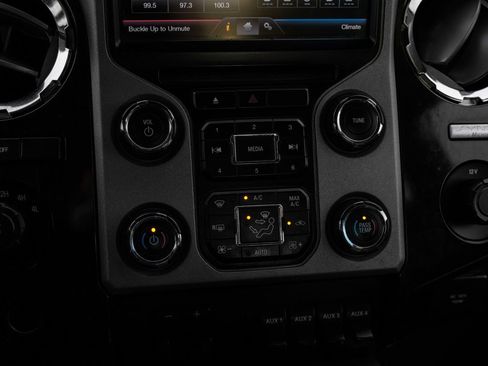 Used 2014 Ford F250 Platinum w/ FX4 Off-Road Package image 24