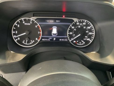 Used 2022 Nissan Rogue SV image 9