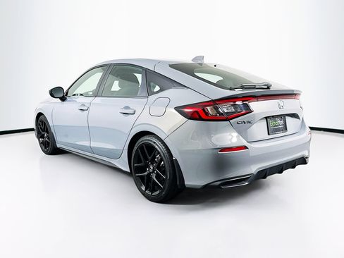 Used 2025 Honda Civic Sport image 5