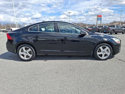 Used 2012 Volvo S60 T5 image 8