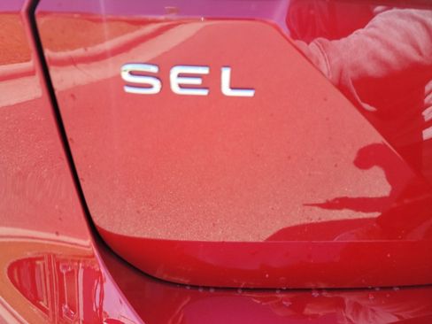 New 2025 Volkswagen Atlas SEL image 14