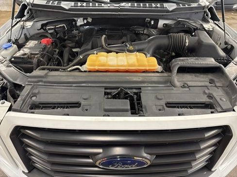 Used 2016 Ford F150 XLT w/ Equipment Group 302A Luxury image 32