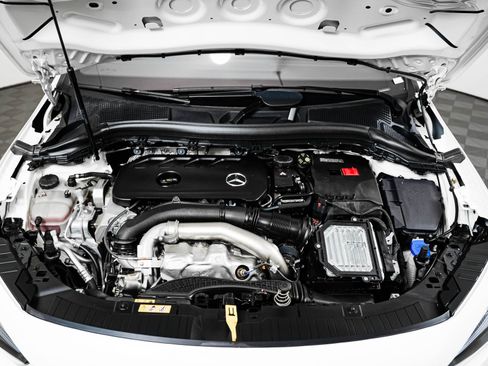Certified 2026 Mercedes-Benz GLA 250 image 3