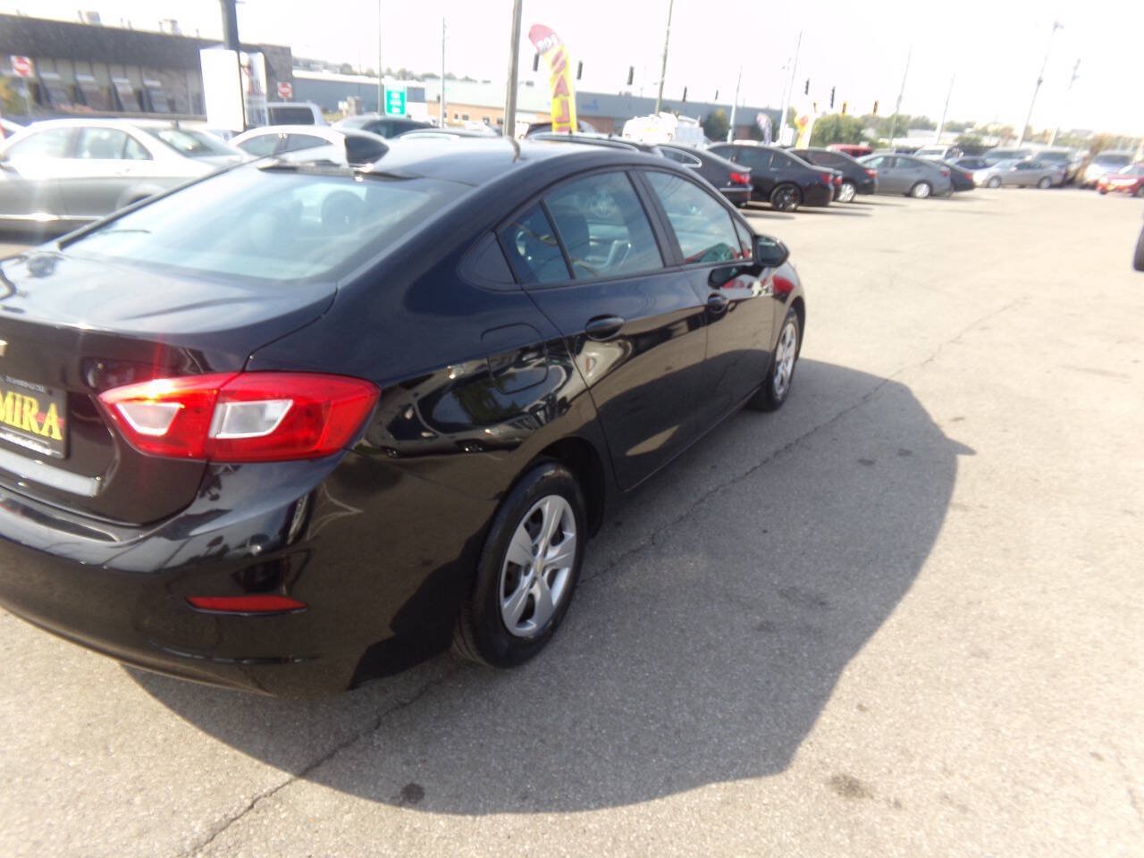 Used 2017 Chevrolet Cruze LS FWD image 35