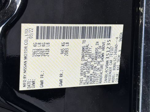 Used 2022 Nissan Altima 2.5 SR w/ Midnight Edition Package FWD image 37