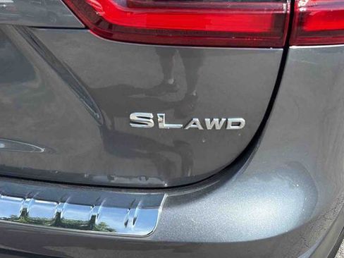 Used 2022 Nissan Rogue Sport SL w/ Premium Package image 10