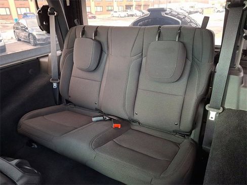 Used 2022 Jeep Wrangler Sport S image 10