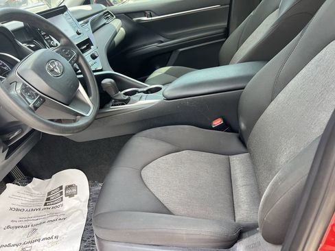 Used 2023 Toyota Camry LE FWD image 16