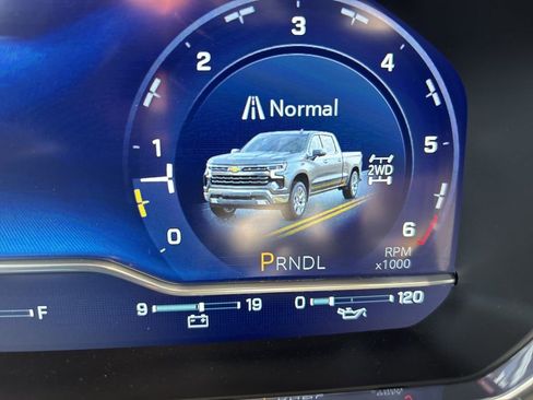 Certified 2023 Chevrolet Silverado 1500 LT image 34