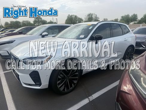 Used 2026 Volvo XC60 B5 Ultra w/ Climate Package PRO AWD/4WD image 1