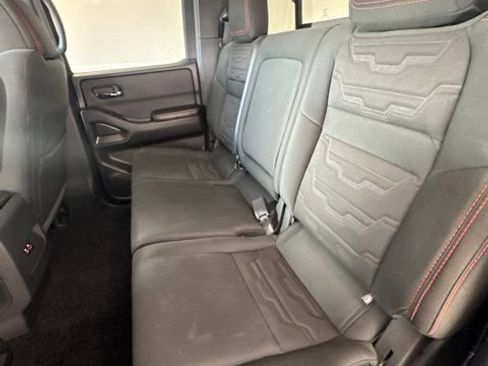 Certified 2025 Nissan Frontier PRO-4X AWD/4WD image 21