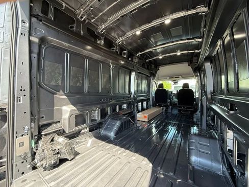 New 2026 Ford Transit 350 148 High Roof Extended DRW w/ Upfitter Package AWD/4WD image 44